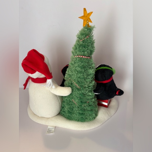 Hallmark Jingle Pals Very Merry Trio-2006-Singing Snowman and Two Penguins - Picture 3 of 5